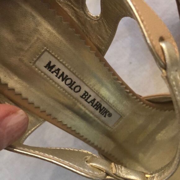 Manolo Blahnik Beige and gold cut out strap he sandal heel ￼(39) - Picture 3 of 9